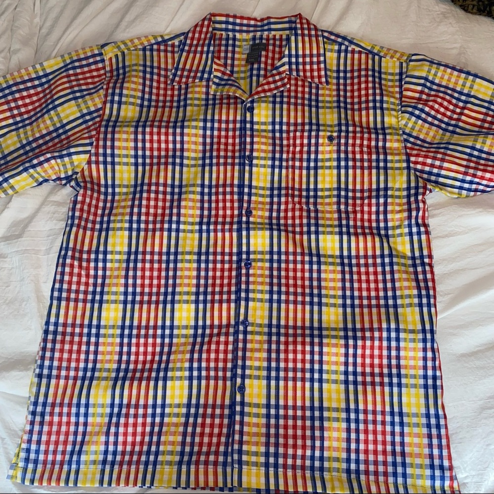 Black label short sleeve button up